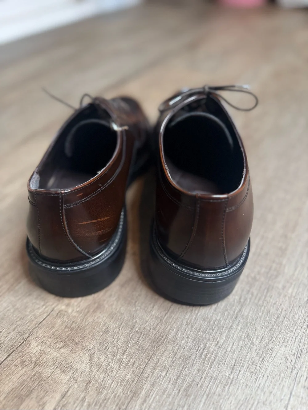 Bass polished brown